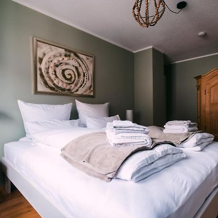 Ferienwohnung Auszeit Chieming Buitenkant foto